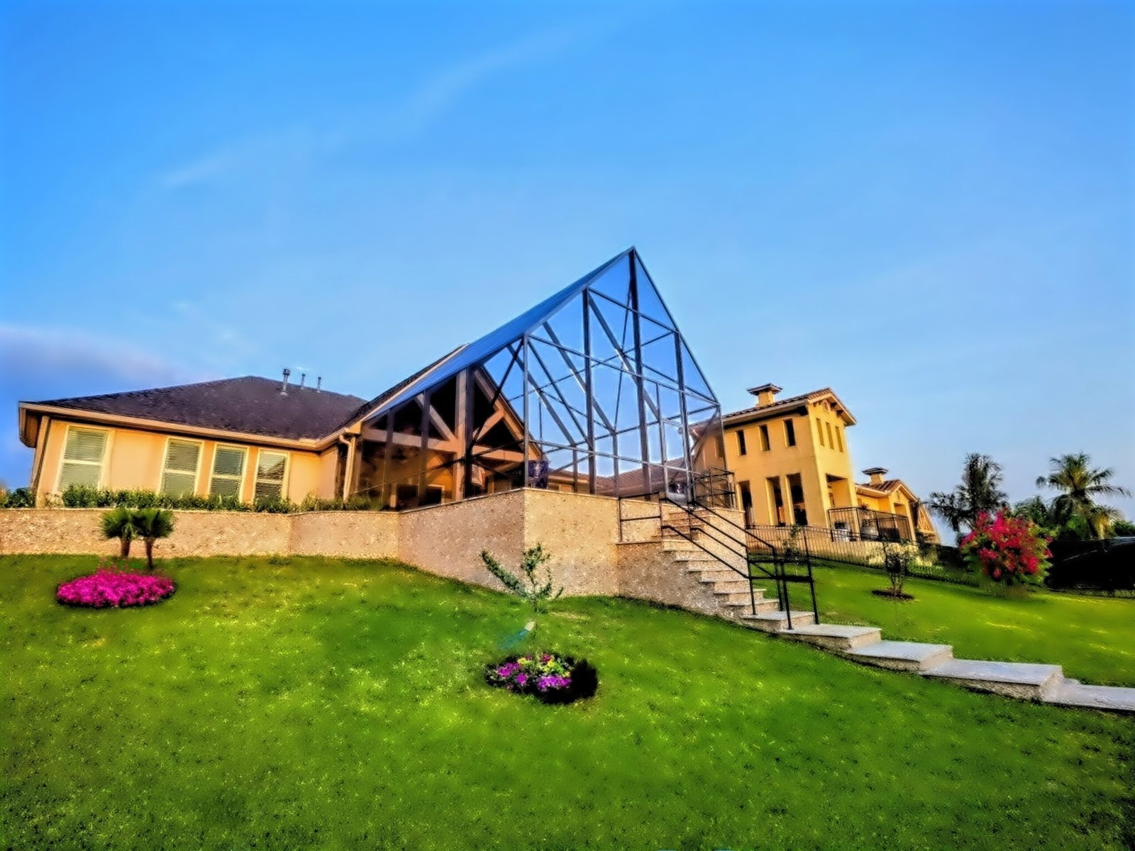 Screen lanai enclosure example