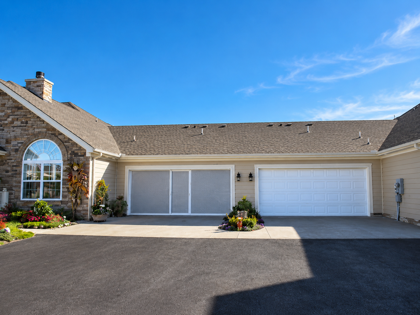 Garage screens in Angleton TX installed by Simmons Home Design