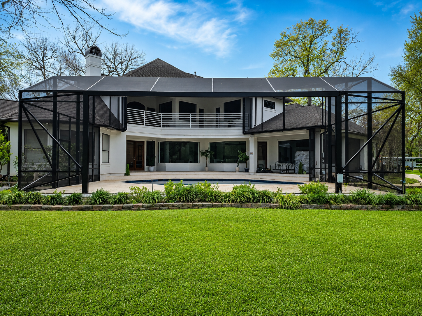 Open view pool enclosure builder near Houston