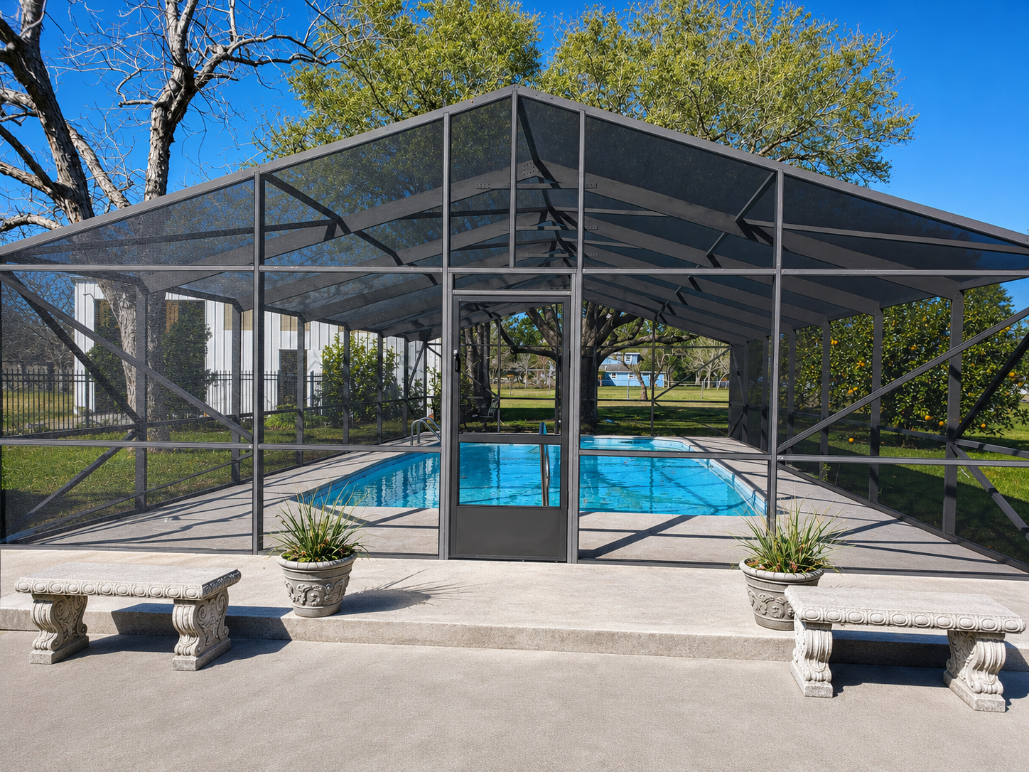 Pool screen enclosure builder in Angleton TX