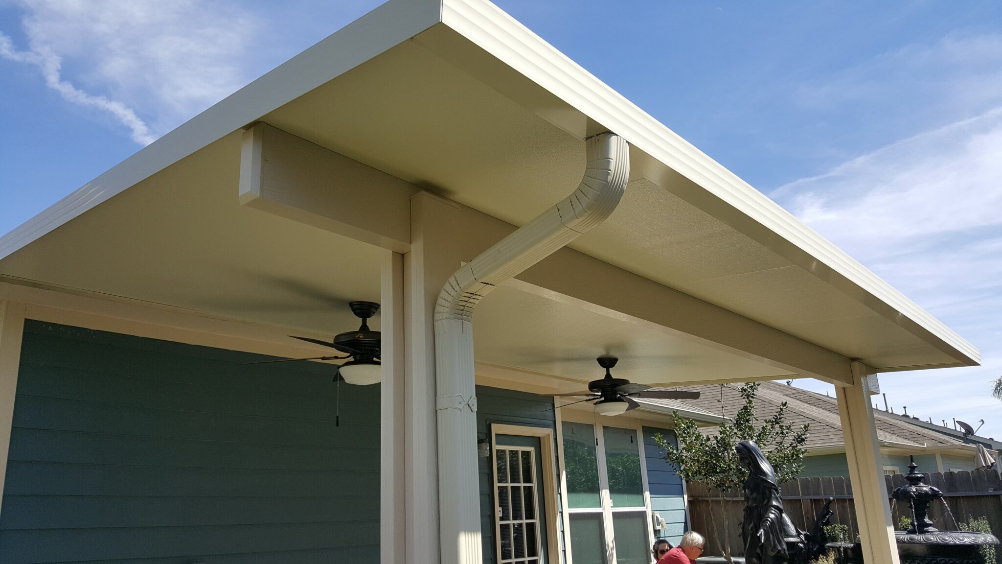 Up-close patio cover finish detail by Simmons Home Design