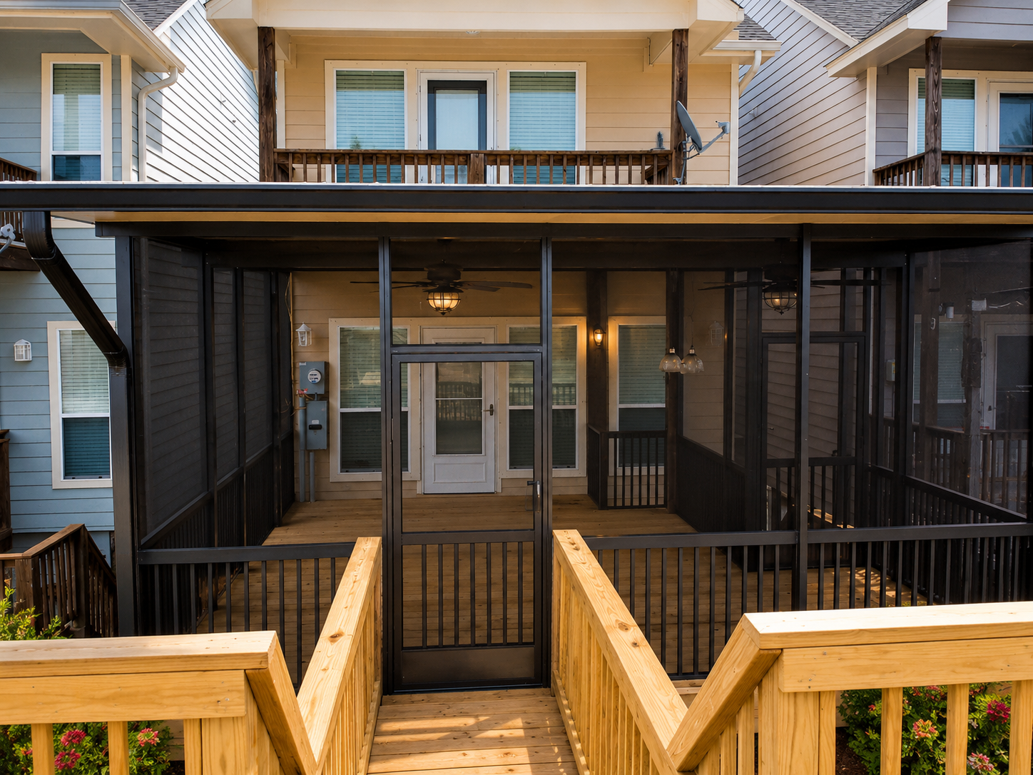 Screened-in patio cover for Clear Lake outdoor living space