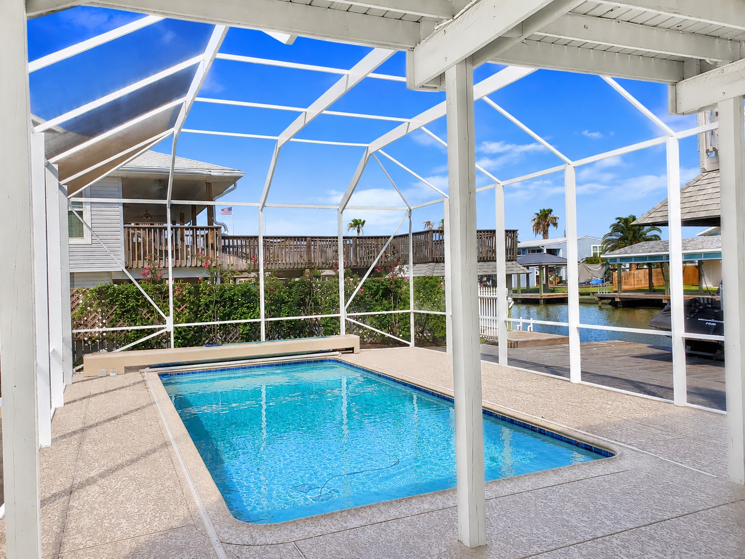 Pool protection screen enclosure built in 77058 Clear Lake, TX by Simmons Home Design